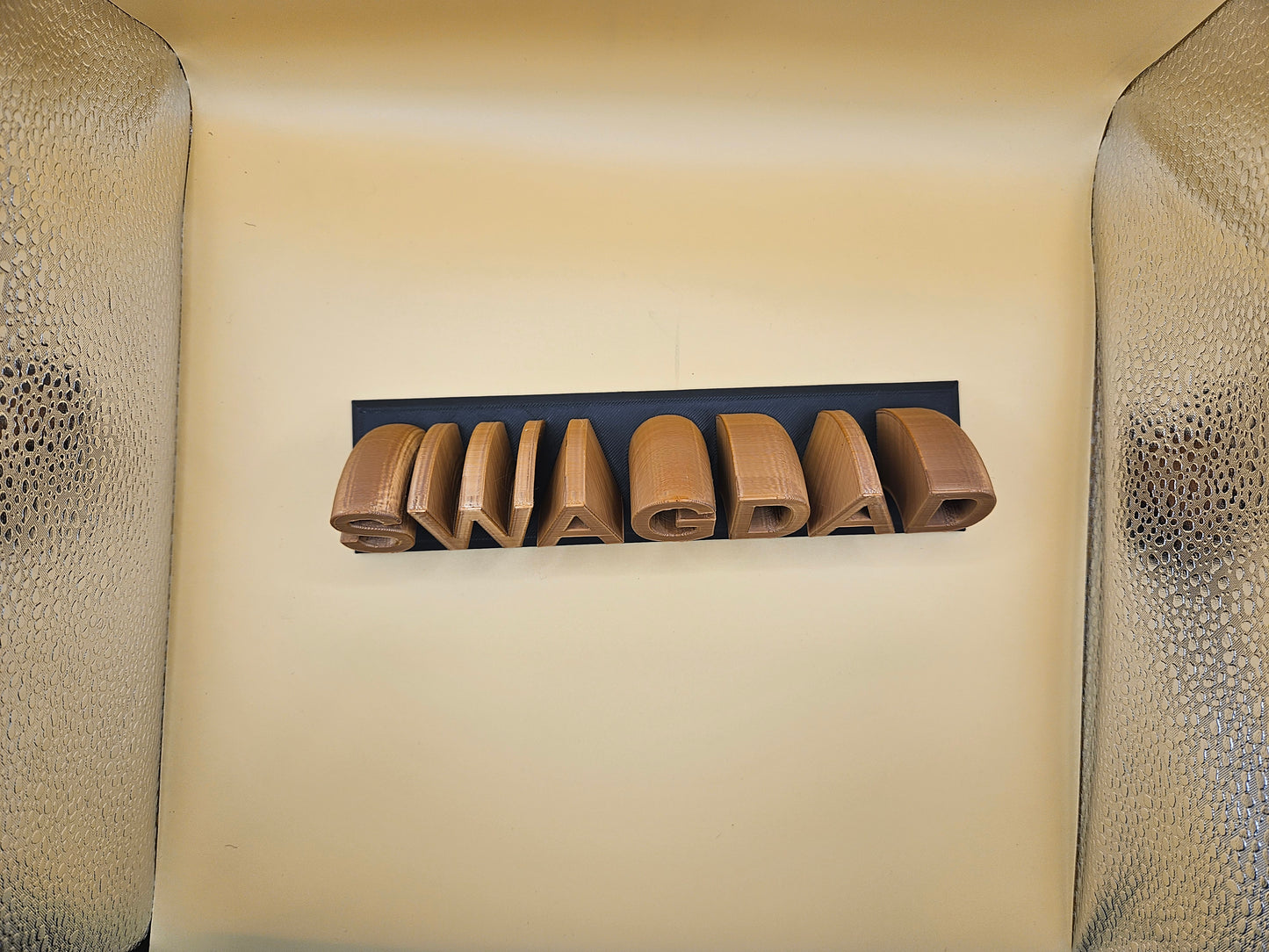 3D Swept Name Plate!